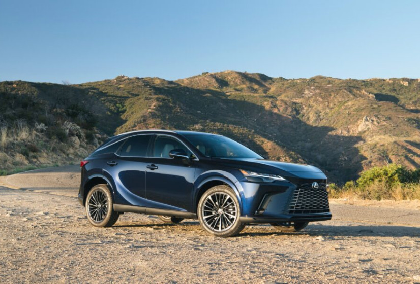 Lexus RX обновили в Японии: цена около 44 800 $ и новая настройка шасси