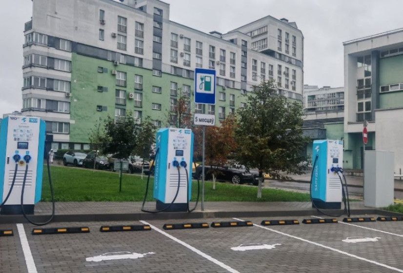 В Минске открыли хаб Zaryadka: 120 кВт и зарядка стоит 0,73 BYN