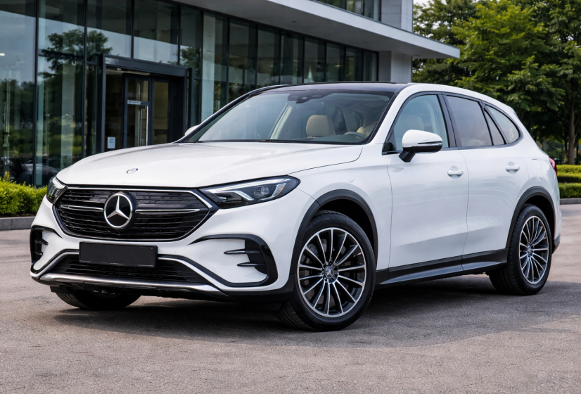 Mercedes-Benz показала электрический GLC и впервые предложила «веганский» салон